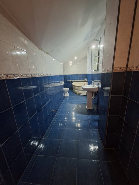 Piata Unirii, Calea Calarasilor, proprietar, vand casa P+M, 4 camere