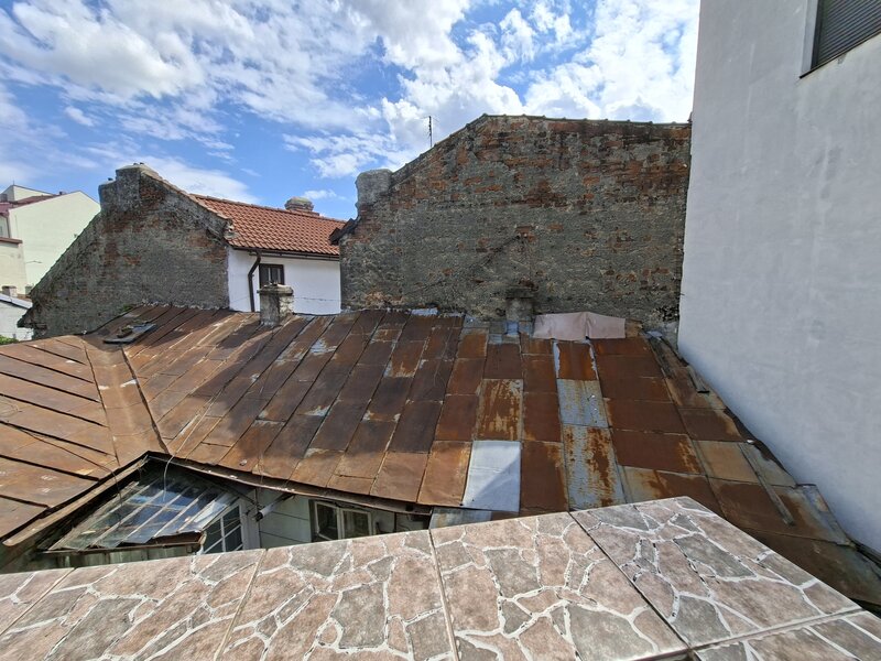 Piata Unirii, Calea Calarasilor, proprietar, vand casa P+M, 4 camere