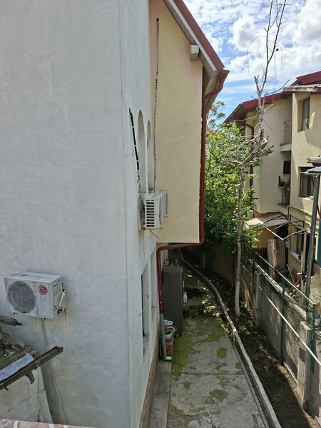 Piata Unirii, Calea Calarasilor, proprietar, vand casa P+M, 4 camere